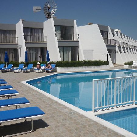 Penelope Beach Hotel Apts Протарас Екстер'єр фото