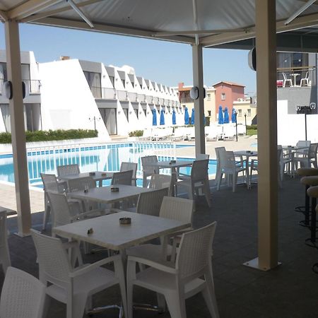 Penelope Beach Hotel Apts Протарас Екстер'єр фото
